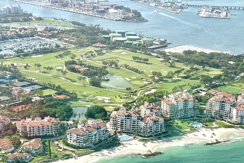 30 Minute Downtown Miami Airplane Tour