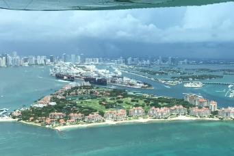 Tour en avion : vol de 30 minutes de Miami Downtown