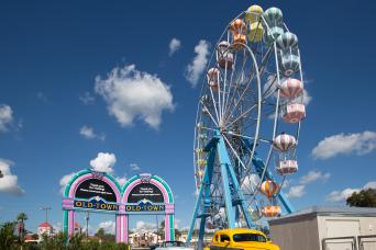 Old Town Kissimmee Ferris Wheel & Meal Combos