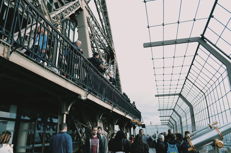 Audioguided Eiffel Tower & Cruise by Night in Small Group - Accommodations in Paris