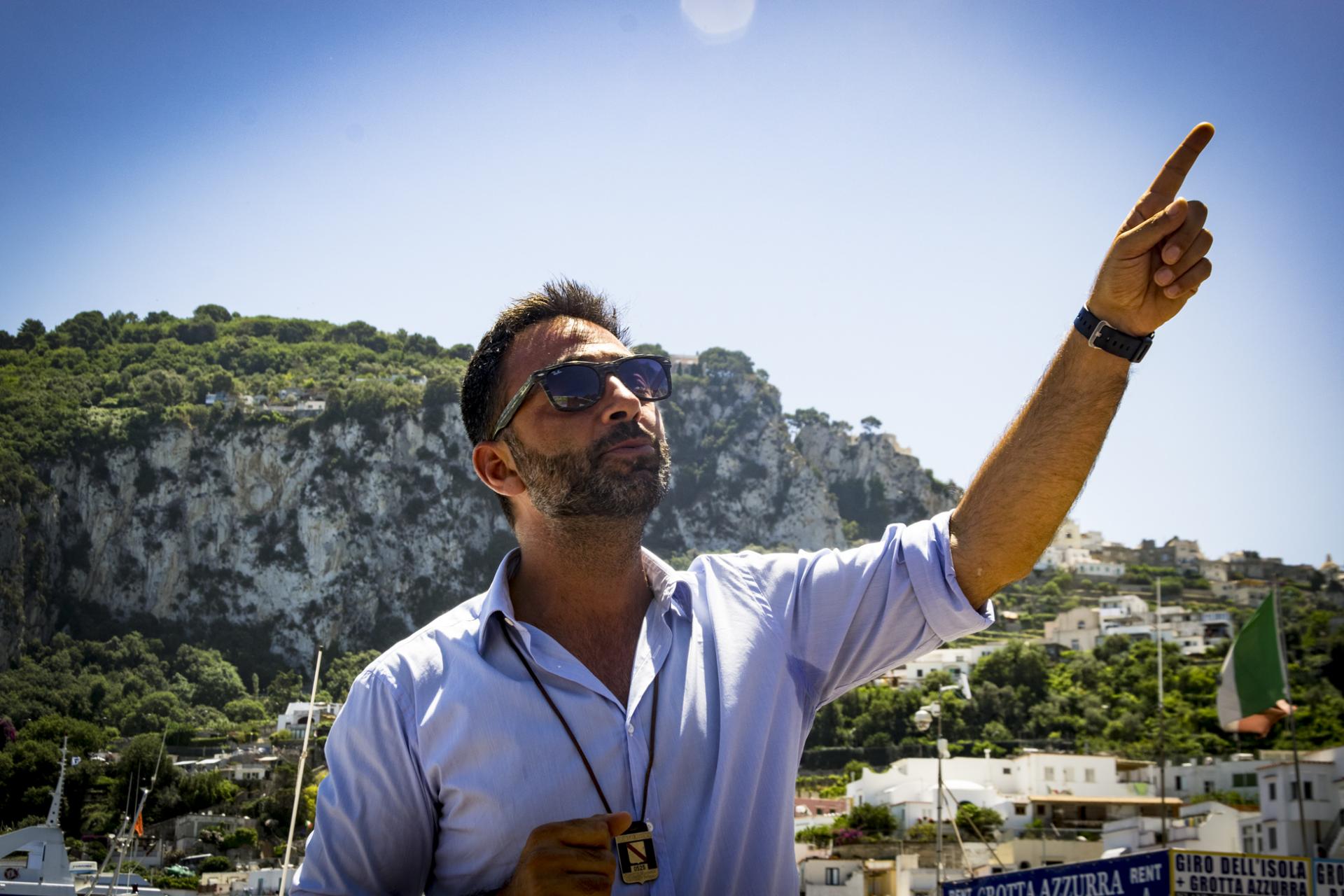 1-Day Classic Journey from Rome by Deluxe Coach to Explore the Treasure of the Mediterranean | Ferry Tickets Included