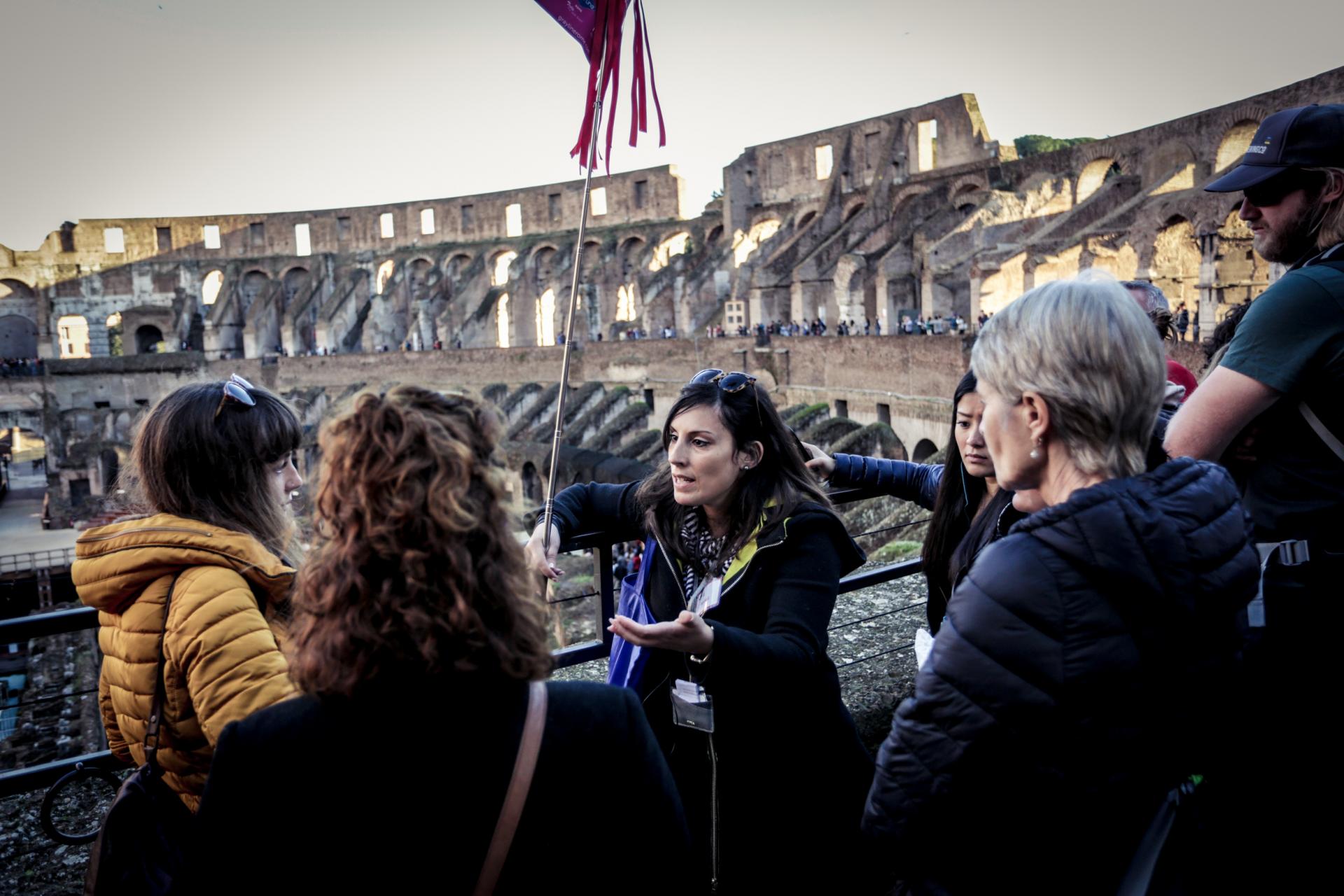 1-Day Heart of Ancient Rome Tour with Hotel Pick-up: Colosseum, Roman Forum & Palatine Hill