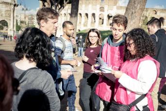 Colisée, Forum et Mont Palatin : visite en petit groupe avec pick-up