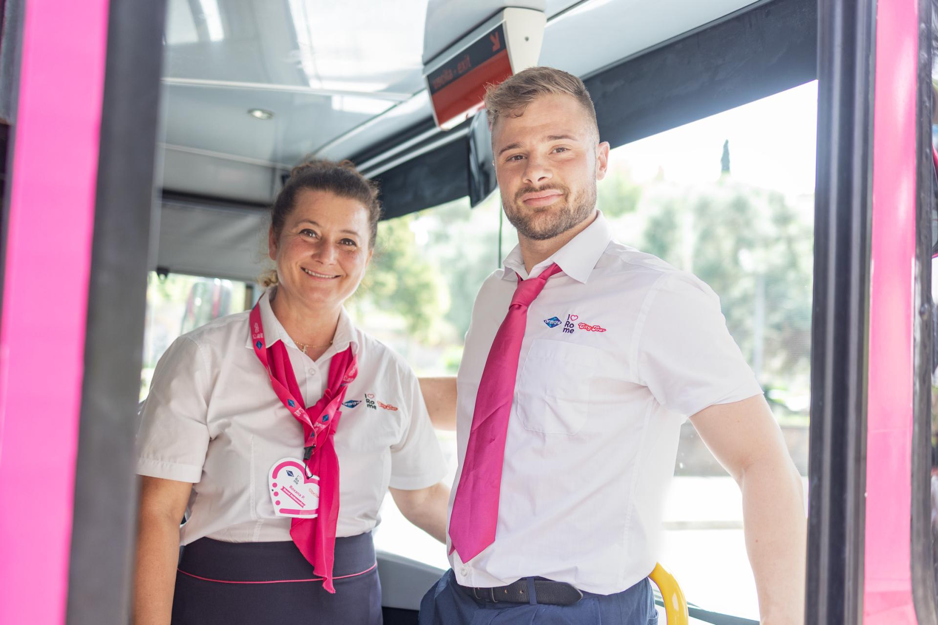 Hop On Hop Off Bus & Saint Mary Major Entrance | Skip-the-line Entrance to Saint Mary Major