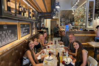 Wine & Olive Oil Tasting with Food Pairing in Rome City Center
