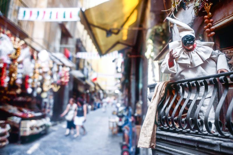 Rome–Naples Port Shuttle Service: One Way or Roundtrip