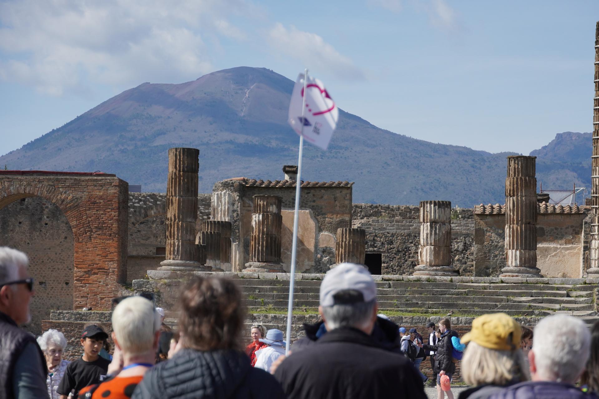 Coastal Beauty & Ancient Ruins: Sorrento & Pompeii Day Tour