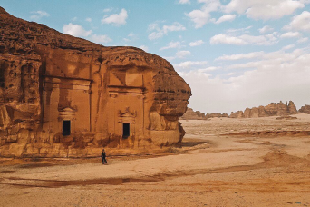 Half Day Hegra Experience in AlUla