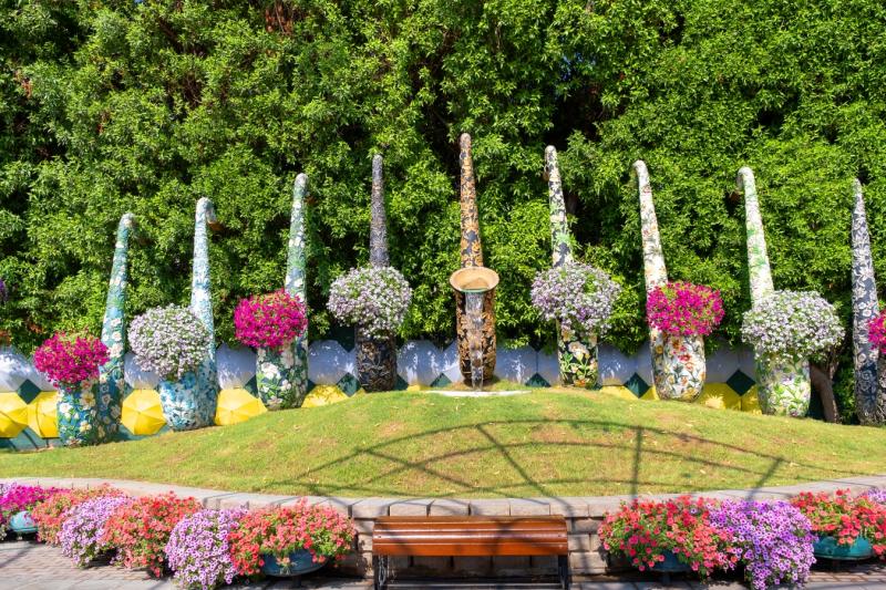 Dubai Attraction: Dubai Miracle Garden & Butterfly Garden
