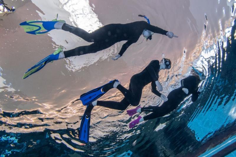 Dubai Attraction: Deep Dive Dubai