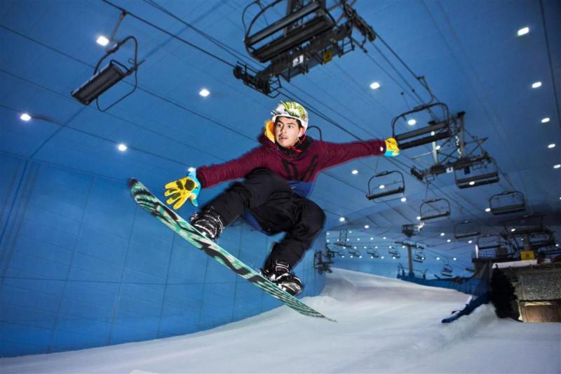 Dubai Attraction: Ski Dubai