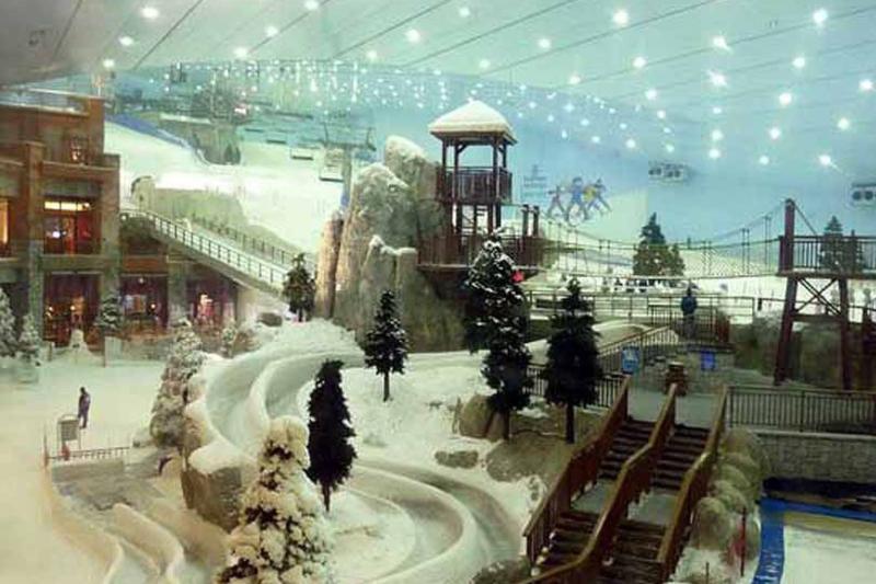 Dubai Attraction: Ski Dubai