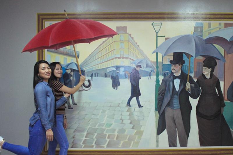 Dubai Attraction: 3D World Selfie Museum
