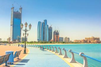 Promotion : visite guidée d'Abou Dabi avec visite gratuite de la ville traditionnelle de Dubaï