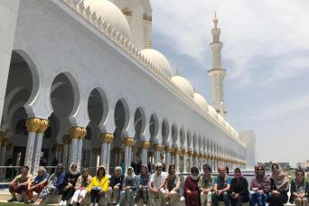 Promotion : entrée Qasr al Watan et tour gratuit d'Abou Dabi