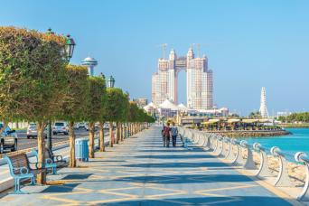 Promotion : entrée Qasr al Watan et tour gratuit d'Abou Dabi