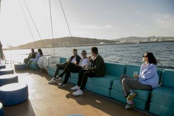 Barcelone : croisière en bois avec tapas local et boisson