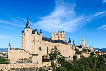 Ségovie : entrée de la cathédrale et l'Alcazar