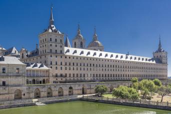 El Escorial, la Vallée des Morts et Ségovie : visite guidée