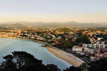 Saint-Sébastien et Biarritz : visite au départ de Bilbao