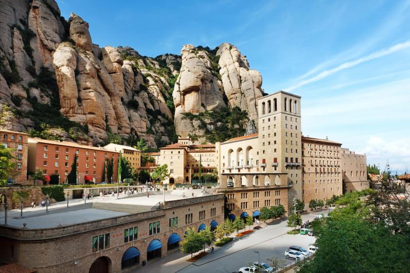 Gérone et Montserrat : excursion d'une journée au départ de Barcelone