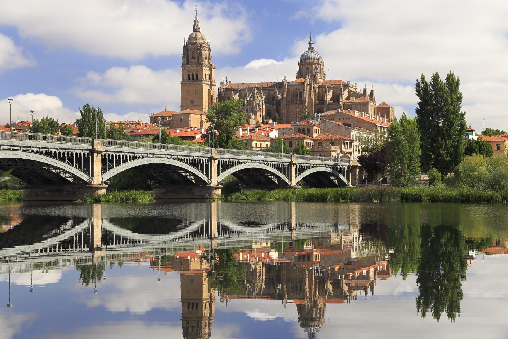 Madrid, Porto, Lisbon and Fatima from Madrid