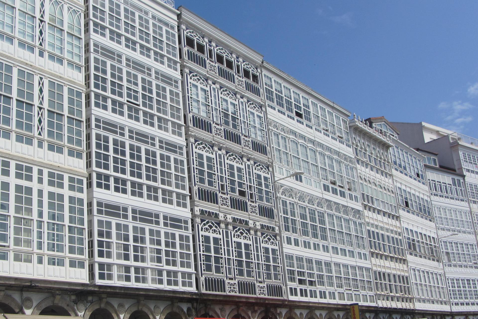 20-Day Iberian Tour from Madrid: San Sebastian | Bilbao | Castro | Santander | Oviedo | Coimbra | Fatima | Sevilla |