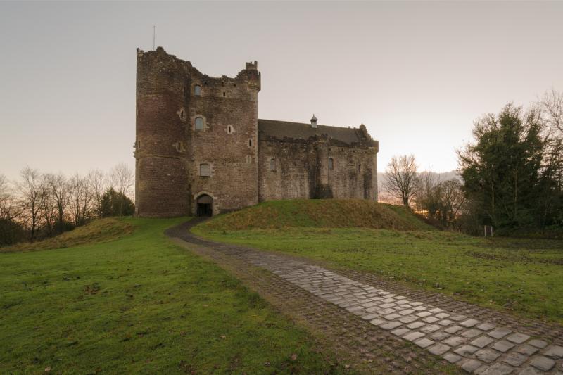 Outlander Experience with entrance to Midhope & Doune Castle
