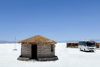 Salinas grandes champs de sel, colline de sept couleurs