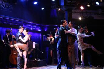 Buenos Aires : dîner spectacle traditionnel à El Querandí