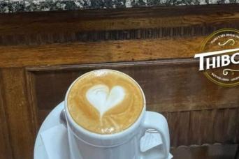 Petit-déjeuner / thé de l'après-midi au Café Thibon pour 2