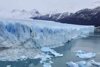 Jewels de l'UNESCO: le célèbre glacier périto moreno