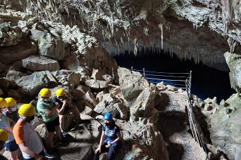 Grotte du lac bleu
