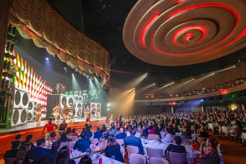 Roxy Show - Brazilian folklore and rhythms with optional barbecue dinner