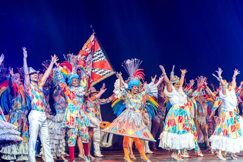 Roxy Show - Brazilian folklore and rhythms with optional barbecue dinner