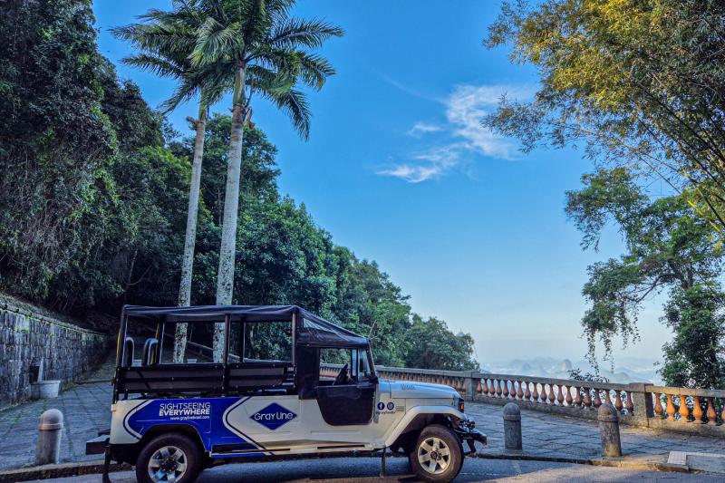 Private Tour: Rainforest Jeep Adventure in Tijuca National Park