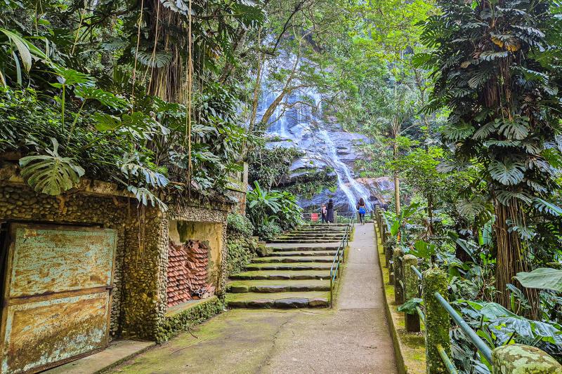 Private Tour: Rainforest Jeep Adventure in Tijuca National Park
