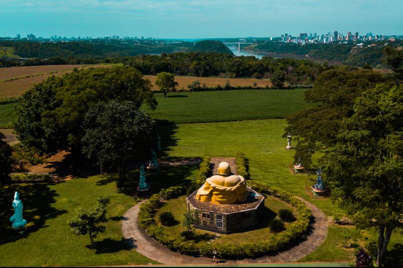 Traslado de ida e volta com cachoeiras brasileiras e argentinas, Hidrelétrica de Itaipu e City Tour