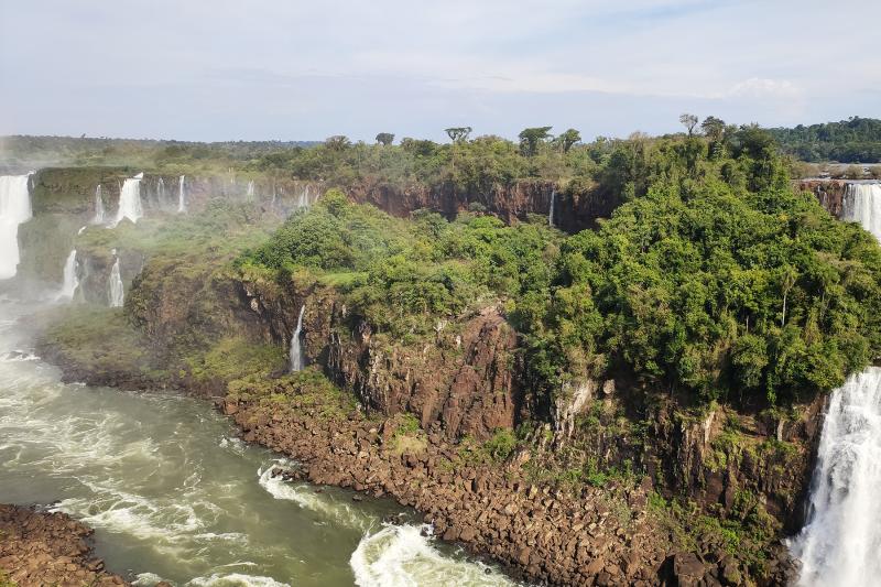 Traslado de ida e volta com cachoeiras brasileiras e argentinas, Hidrelétrica de Itaipu e City Tour