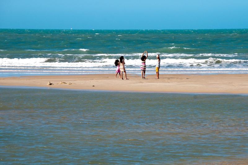 Passeio pela Praia de Águas Belas