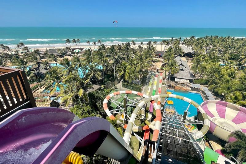 Transfer to Fortaleza Beach Park - Seaside Water Park