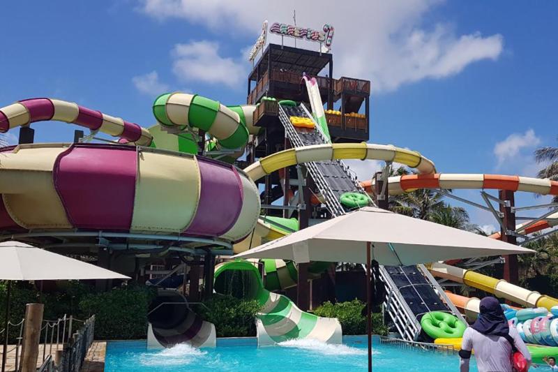 Transfer to Fortaleza Beach Park - Seaside Water Park