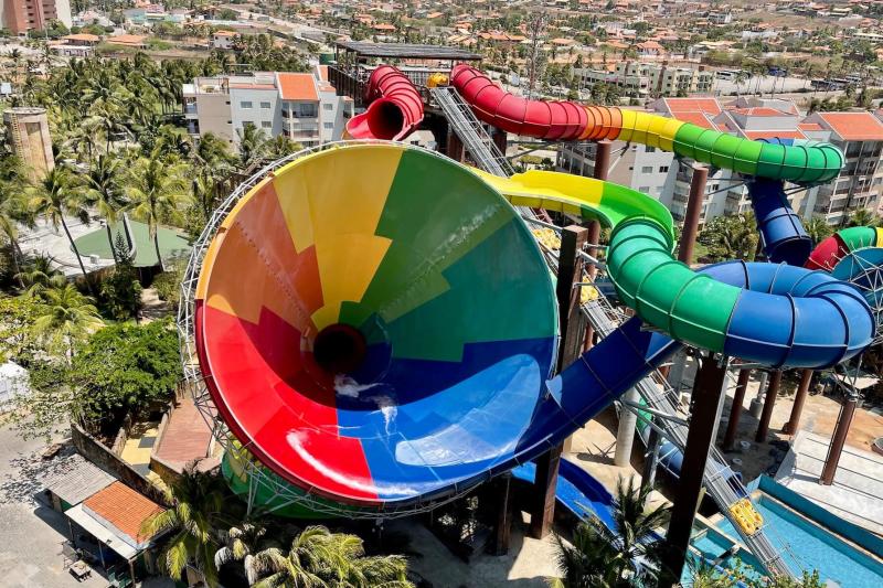 Transfer to Fortaleza Beach Park - Seaside Water Park