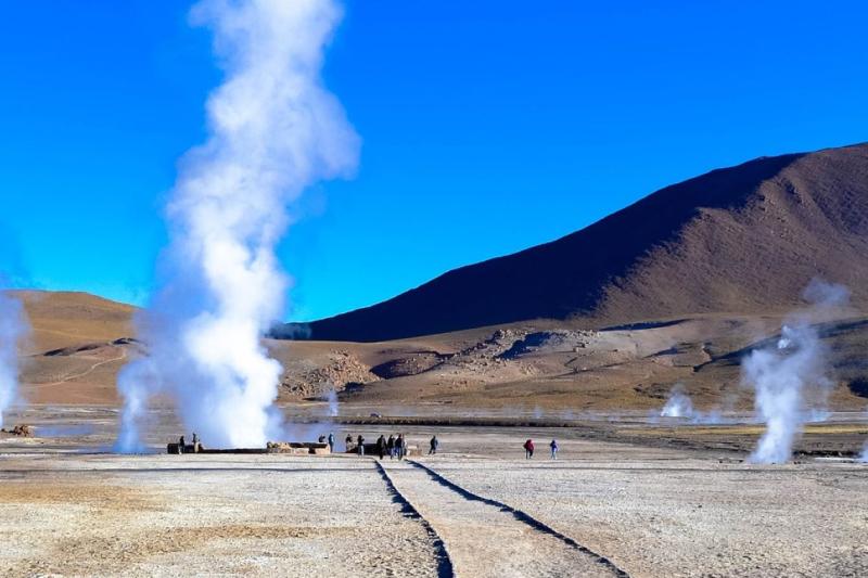 Tour El Tatio Geyser et Machuca au départ de San Pedro de Atacama