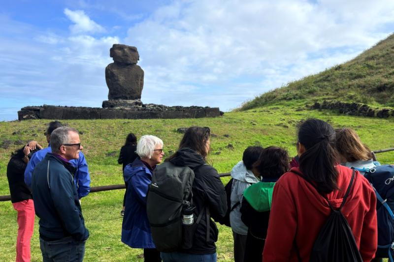 Full Day Anakena Island Tour