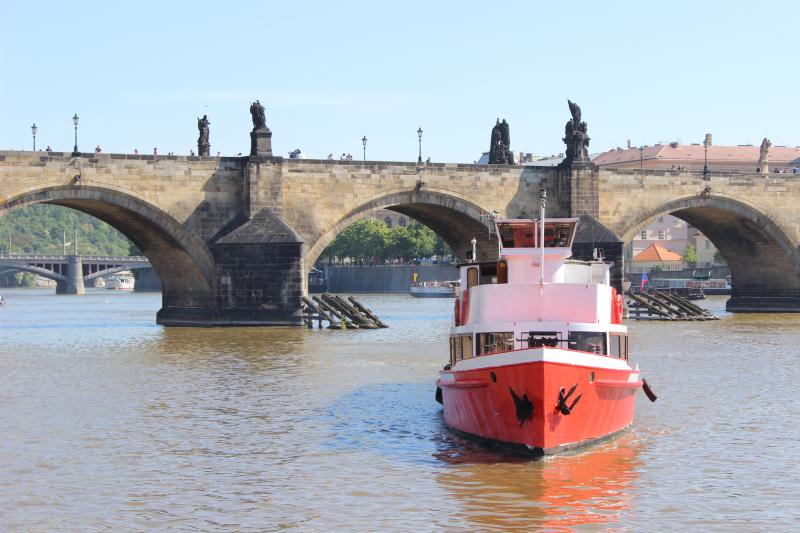 Prague : croisière fluviale d'une heure 