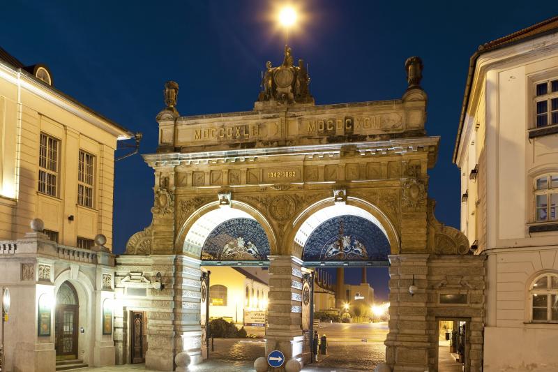 Prague : verrerie Nizbor et brasserie Pilsner Urquell avec déjeuner
