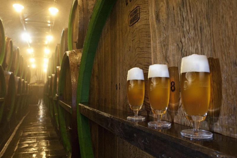 Prague : verrerie Nizbor et brasserie Pilsner Urquell avec déjeuner