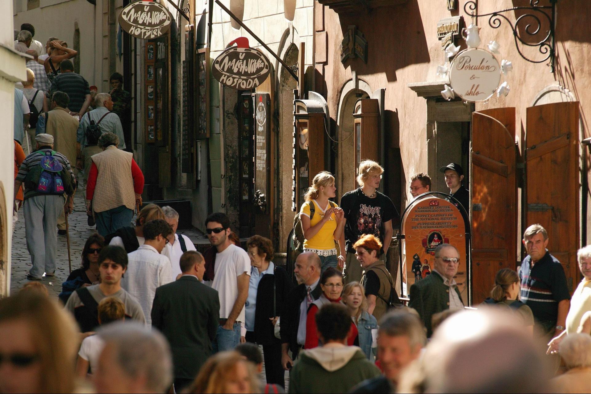 2-Day Trip to Cesky Krumlov from Prague**UNESCO World Heritage || Vegetarian Lunch Option**