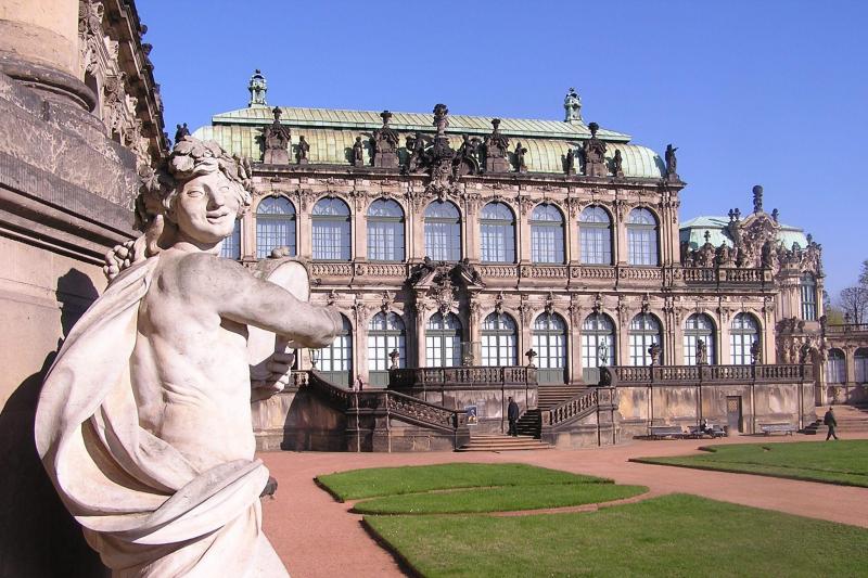 Palais et galerie Zwinger : excursion au départ de Prague